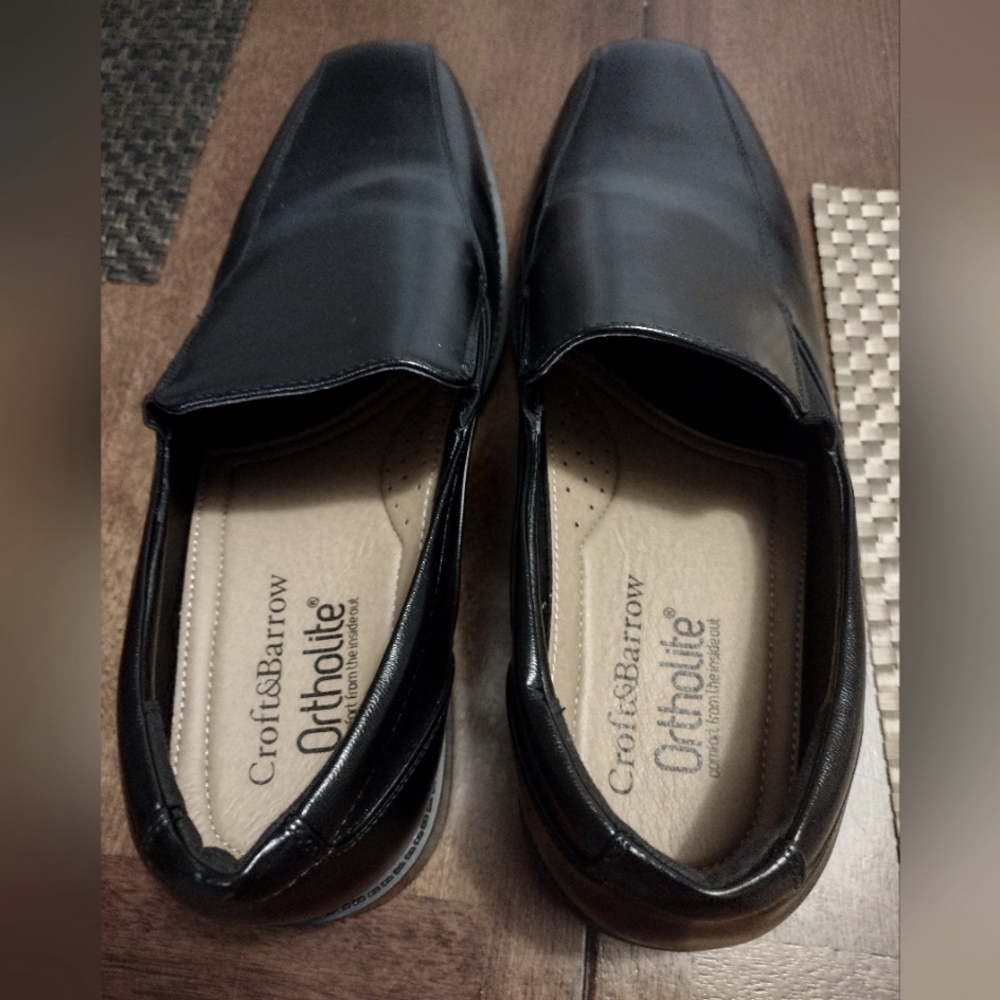 MEN'S BLACK DRESS SHOES SIZE 10 WIDE